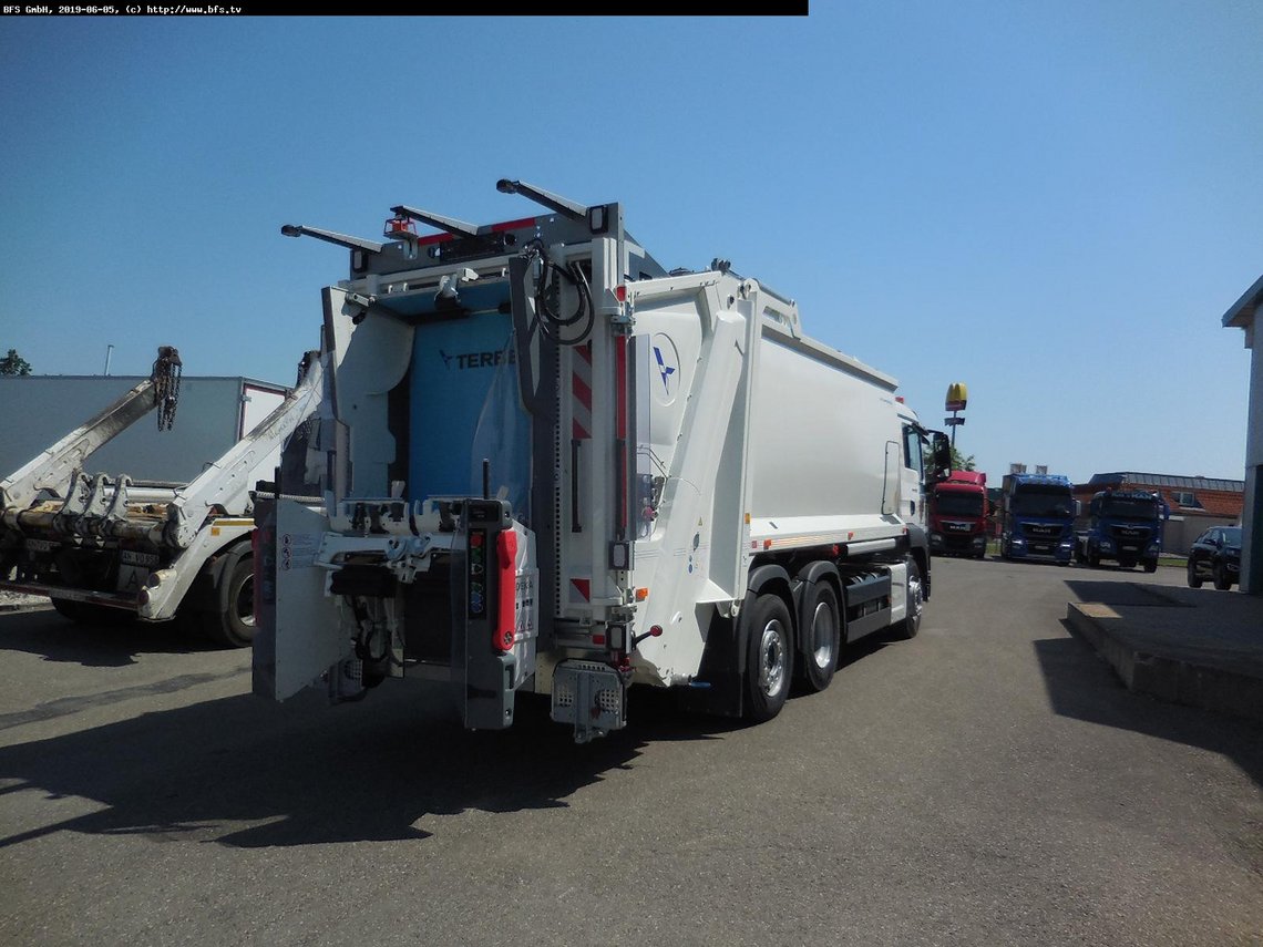MAN TGS 28.320 6x2-4 BL